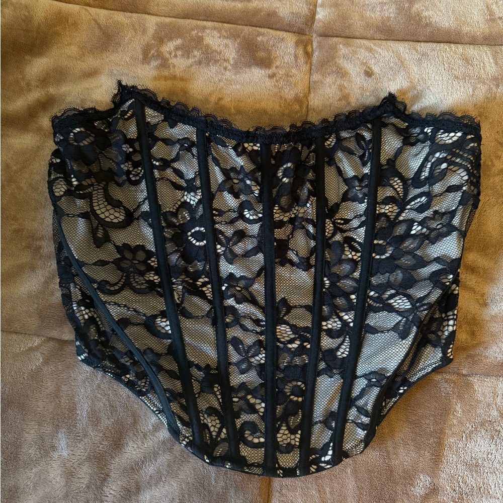 Elegant Black Lace Corset